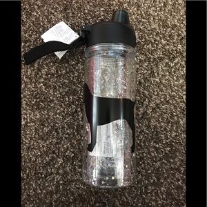 Nwt glitter water bottle 💕
